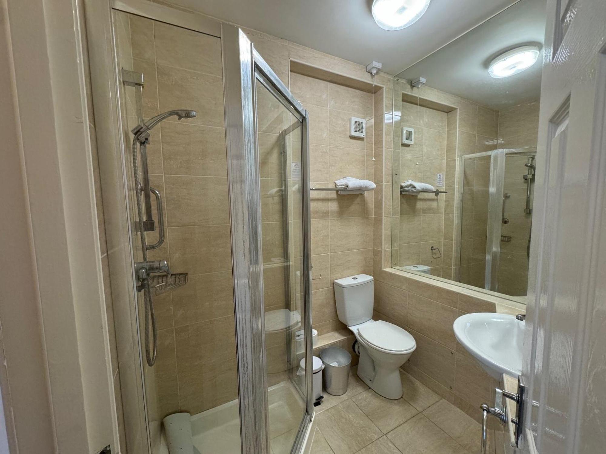 Haddon Hall Hotel 이스트본 객실 사진