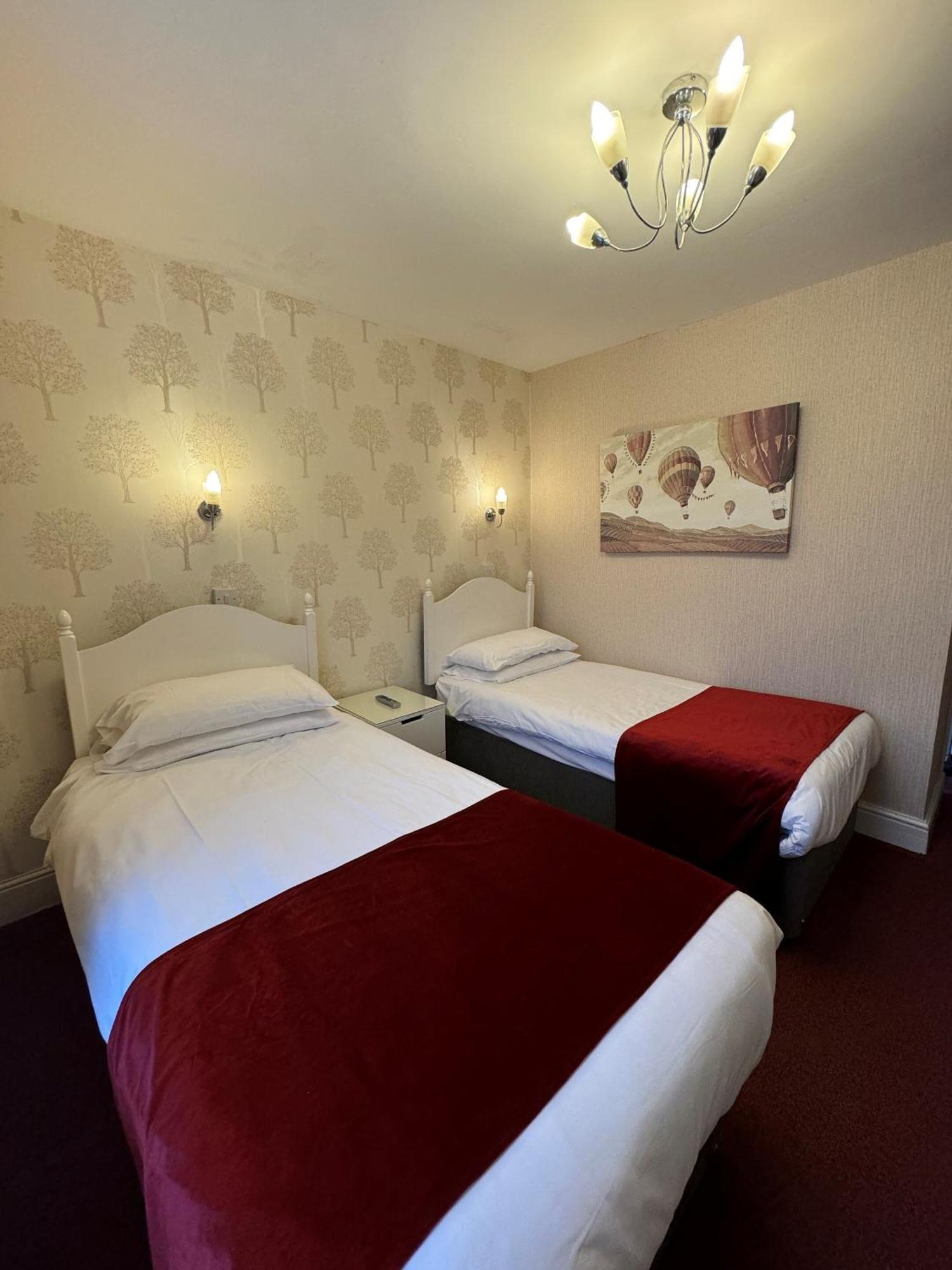 Haddon Hall Hotel 이스트본 객실 사진