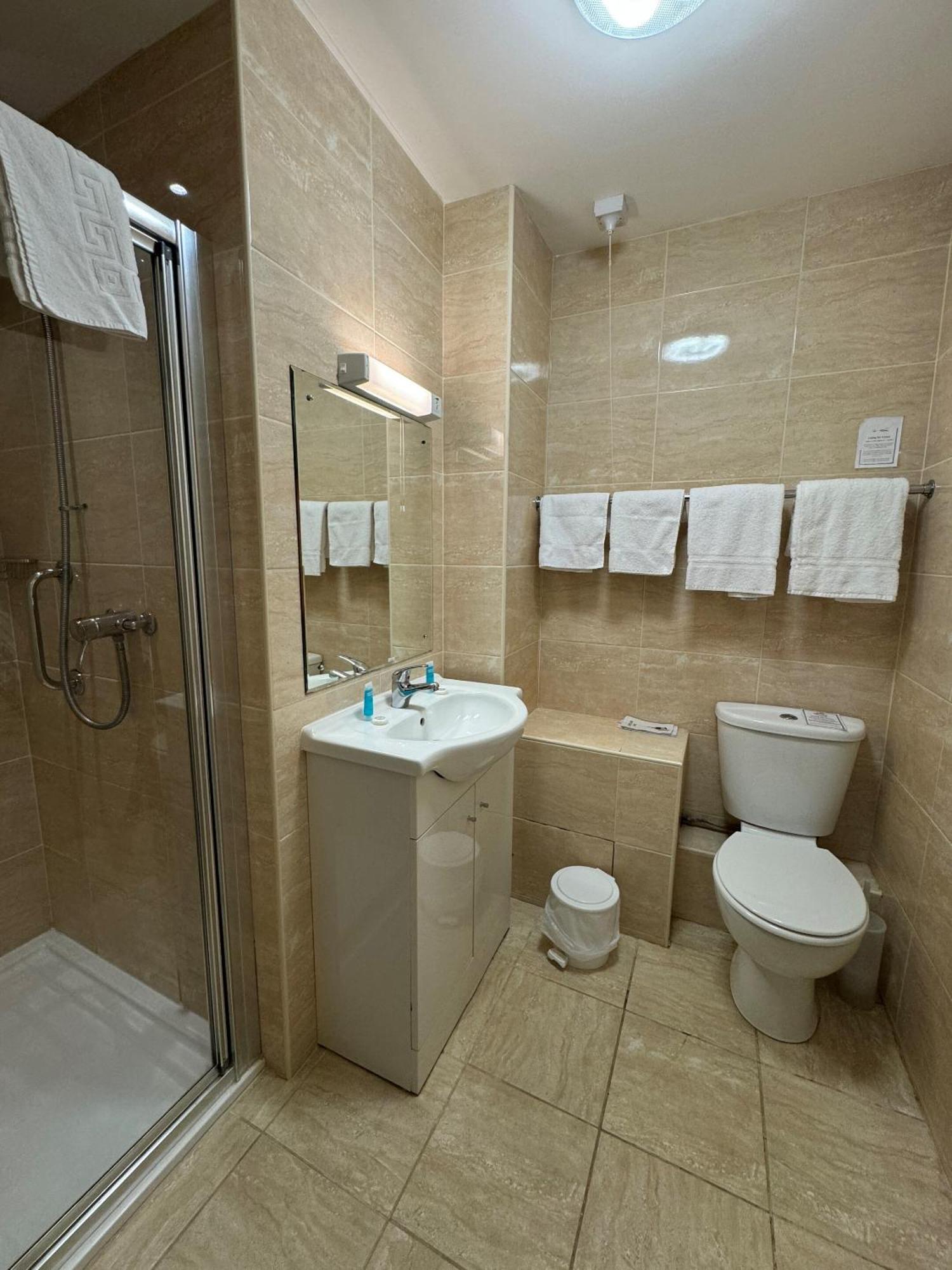 Haddon Hall Hotel 이스트본 객실 사진