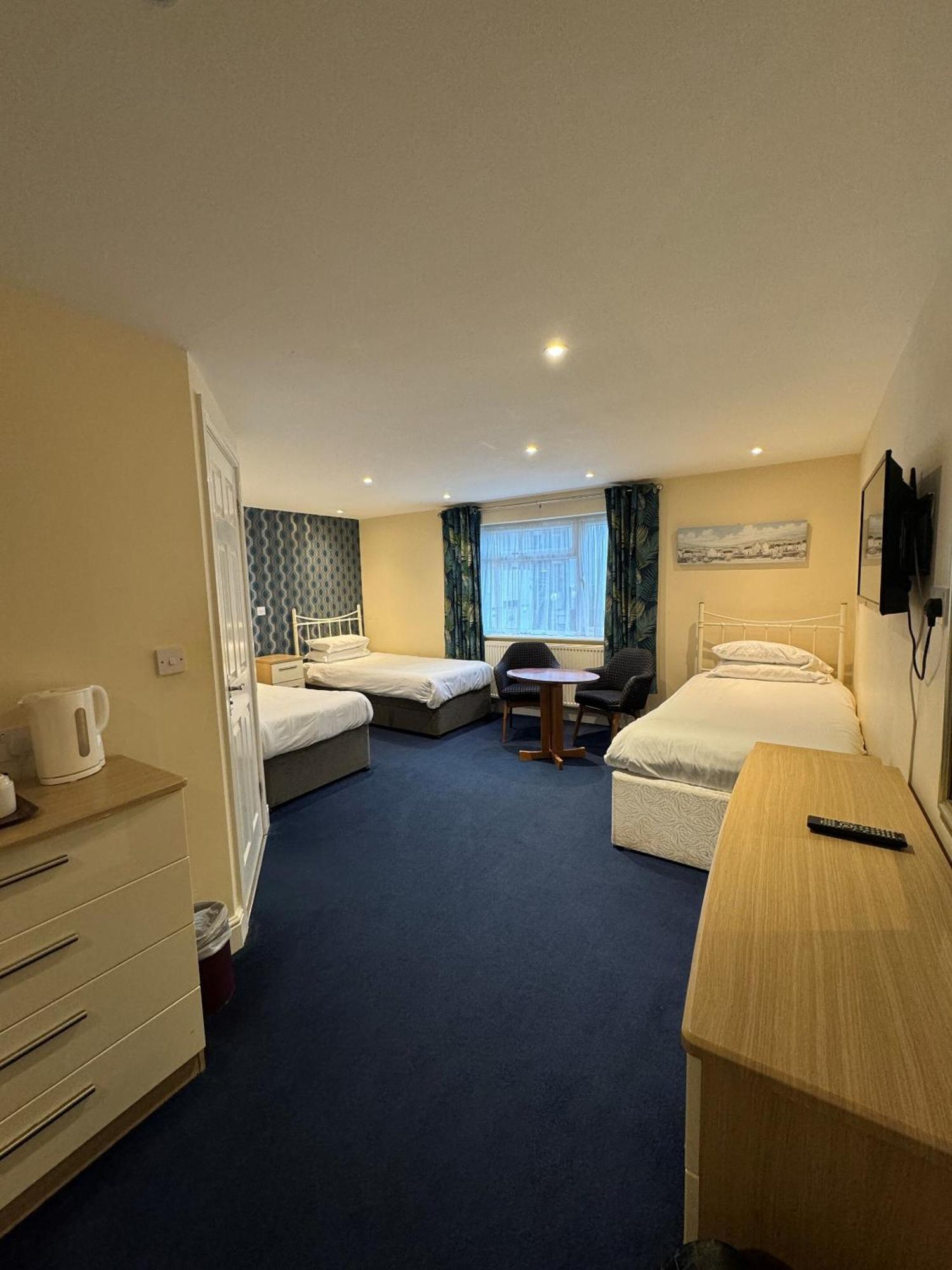 Haddon Hall Hotel 이스트본 객실 사진