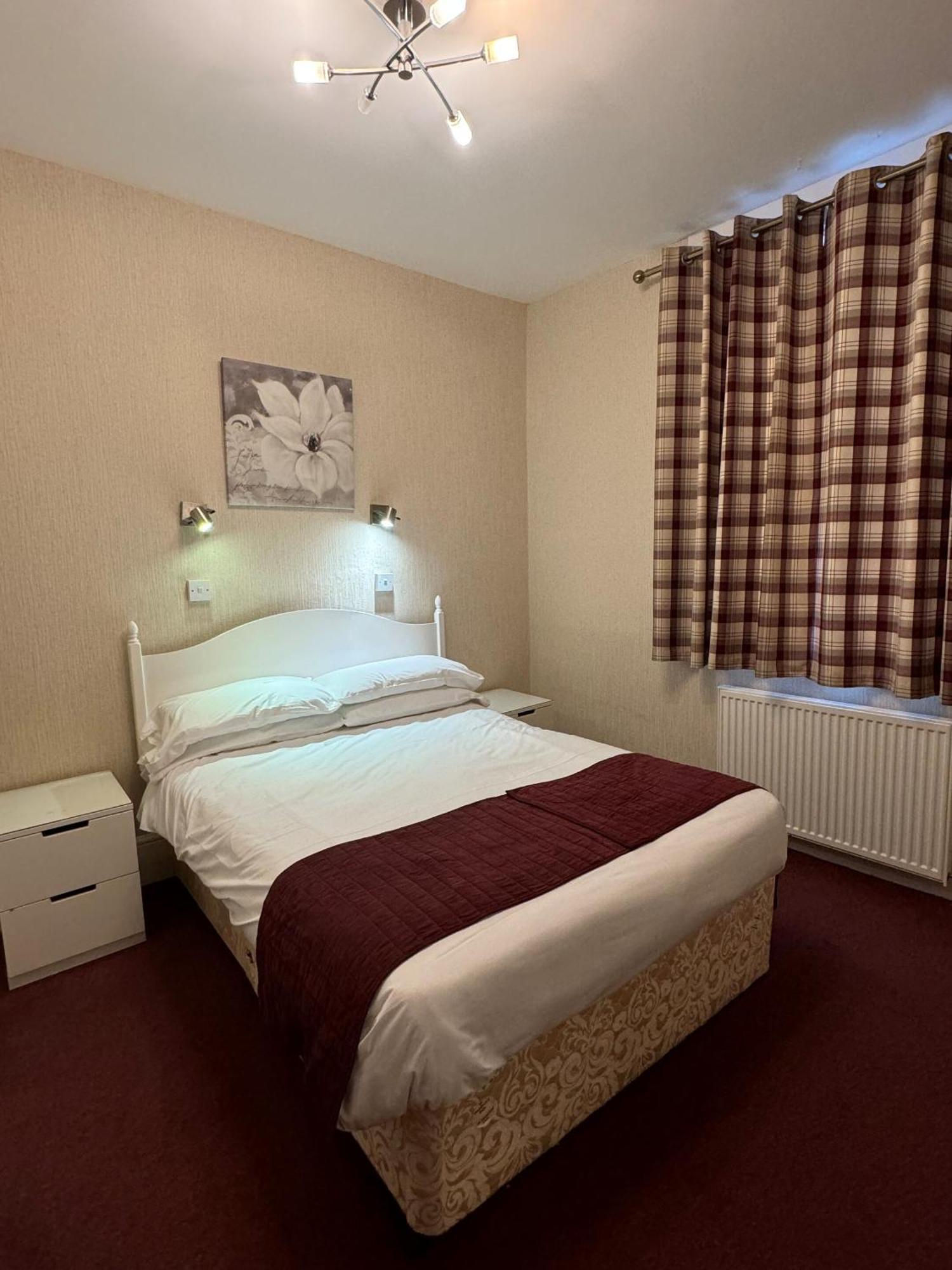 Haddon Hall Hotel 이스트본 객실 사진